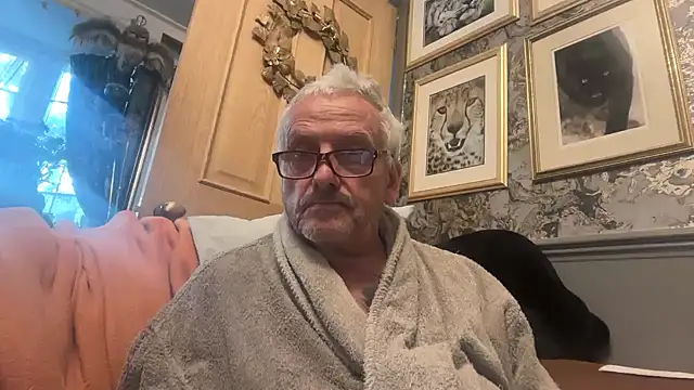 poggles online show from July 2026 07:39:01 PM