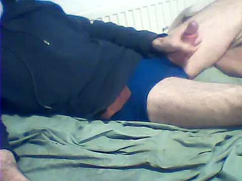 Snapshot of rimbaud77 chatting on February 2026 05:06:02 PM rimbaud77 online show from February 2026 05:06:02 PM