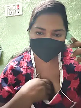 Snapshot of Liyaa_24 chatting on February 2026 11:06:02 AM Liyaa 24 online show from February 2026 11:06:02 AM