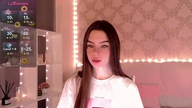 HolyMiax online show from November 2025 03:05:01 AM