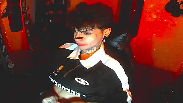 Snapshot of prince_x_dark chatting on November 2025 06:45:02 AM prince x dark online show from November 2025 06:45:02 AM