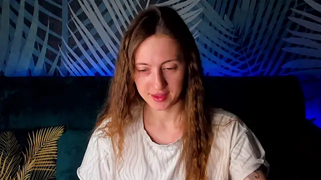 ChristyCrayme online show from February 2026 10:47:01 PM