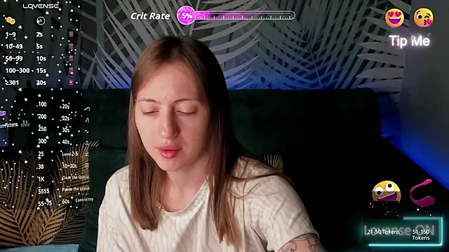 ChristyCrayme online show from April 2026 09:41:02 PM