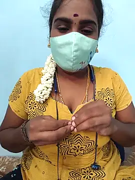 Snapshot of Tamil_riyalini12 chatting on September 2025 06:06:02 AM Tamil riyalini12 online show from September 2025 06:06:02 AM