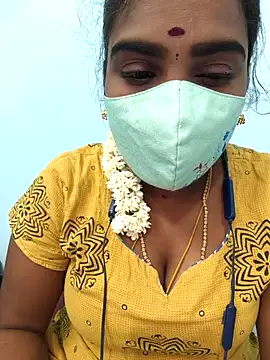 Snapshot of Tamil_riyalini12 chatting on September 2025 05:23:01 AM Tamil riyalini12 online show from September 2025 05:23:01 AM