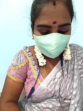 Snapshot of Tamil_riyalini12 chatting on September 2025 05:29:02 PM Tamil riyalini12 online show from September 2025 05:29:02 PM