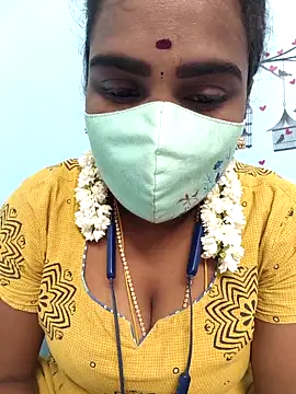 Snapshot of Tamil_riyalini12 chatting on October 2025 10:02:02 AM Tamil riyalini12 online show from October 2025 10:02:02 AM