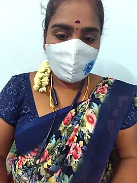 Snapshot of Tamil_riyalini12 chatting on December 2025 05:19:02 PM Tamil riyalini12 online show from December 2025 05:19:02 PM