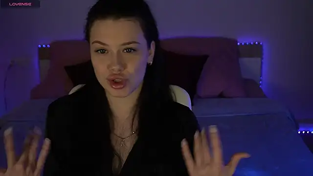 Snapshot of ReginaWine chatting on February 2026 09:17:01 AM ReginaWine online show from February 2026 09:17:01 AM