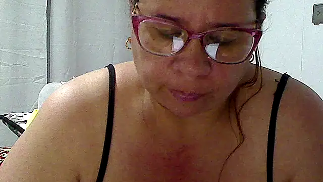 Snapshot of luciana69hot chatting on March 2026 10:31:02 PM luciana69hot online show from March 2026 10:31:02 PM
