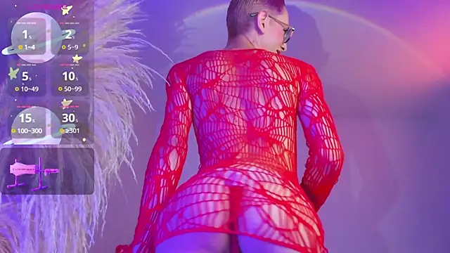 liiamluna  online show from October 2025 09:27:01 AM