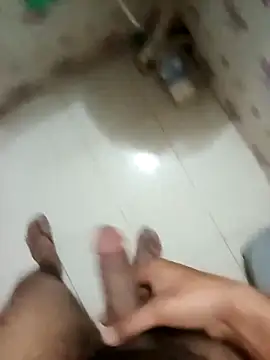 Snapshot of zim200 chatting on February 2026 05:12:02 PM zim200 online show from February 2026 05:12:02 PM