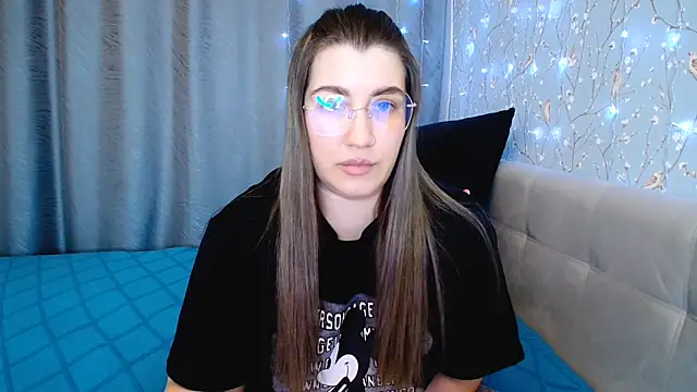 Snapshot of CherryZlata chatting on January 2026 01:36:01 PM CherryZlata online show from January 2026 01:36:01 PM