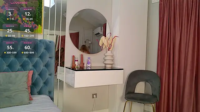SiennaPierce online show from June 2026 11:27:02 AM