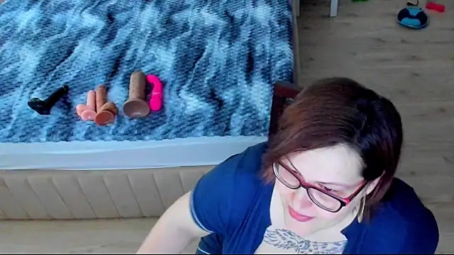 Squirt Kimm online show from May 2026 03:17:01 PM