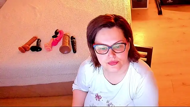 Squirt Kimm online show from May 2026 04:39:01 PM