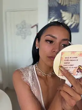 im-isabella online show from July 2026 08:26:02 PM