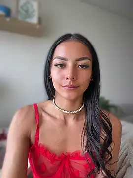 im-isabella online show from July 2026 05:40:02 PM