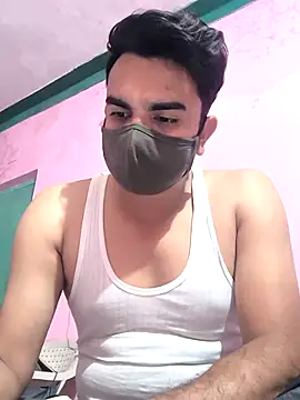 Snapshot of Riyansh_mehta chatting on February 2026 05:09:02 PM Riyansh mehta online show from February 2026 05:09:02 PM