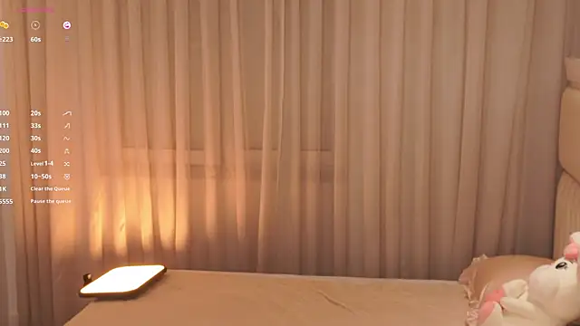 LiaGotti online show from September 2025 07:13:02 PM