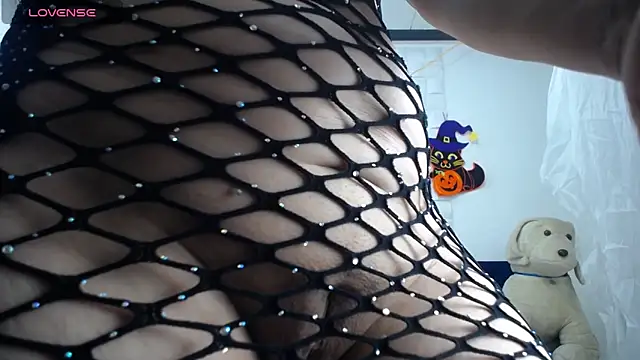 Snapshot of Mature_Lady_ chatting on October 2025 07:14:01 PM Mature Lady online show from October 2025 07:14:01 PM