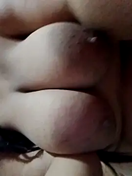 Snapshot of srtsara chatting on February 2026 09:13:02 PM srtsara online show from February 2026 09:13:02 PM