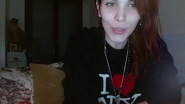 Snapshot of refem9 chatting on December 2025 10:36:01 PM refem9 online show from December 2025 10:36:01 PM