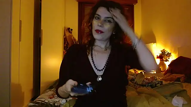 Snapshot of refem9 chatting on January 2026 08:32:02 PM refem9 online show from January 2026 08:32:02 PM