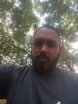 jfgustavo001 online show from March 2026 03:28:01 PM