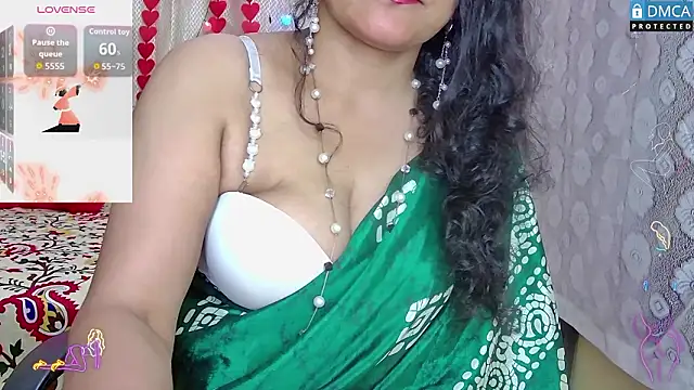 Snapshot of MasTANIYA chatting on March 2026 05:54:01 PM MasTANIYA online show from March 2026 05:54:01 PM