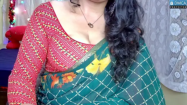 Snapshot of MasTANIYA chatting on March 2026 08:14:01 PM MasTANIYA online show from March 2026 08:14:01 PM