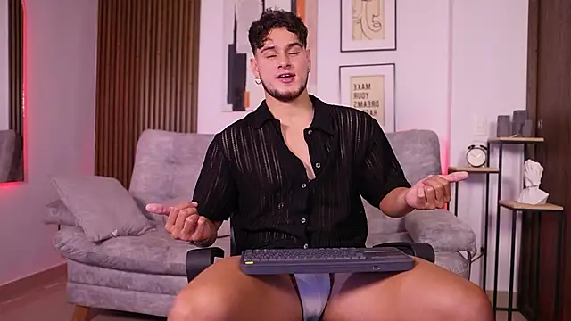 DaviesBrown online show from October 2025 09:01:01 PM