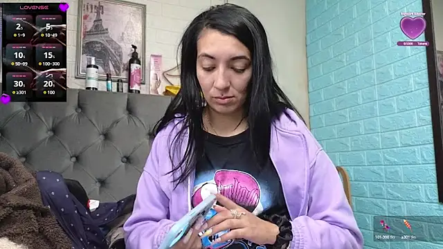 SALOME KORLAND online show from September 2025 12:20:01 PM