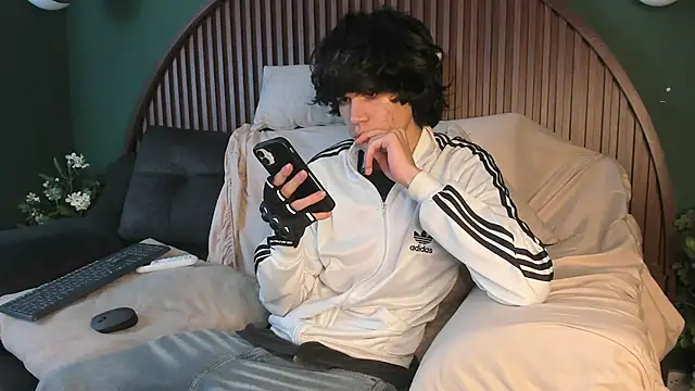 Diamond twink online show from July 2026 06:53:01 AM