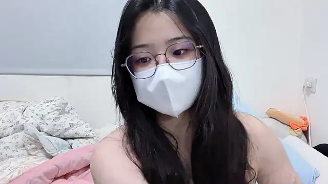 LHeart online show from May 2026 02:15:02 PM