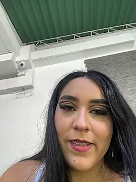 KatlynRous online show from July 2026 05:22:01 PM