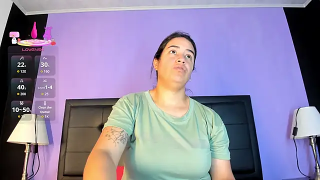 GreciaFox1 online show from May 2026 12:13:01 PM