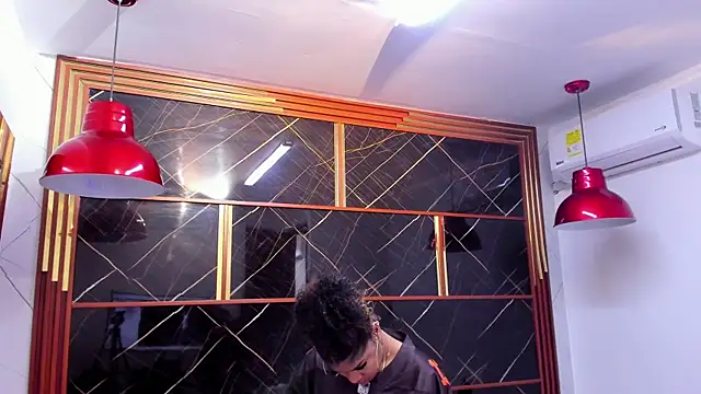 HannyThompson online show from September 2025 12:17:02 PM