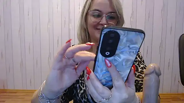 EleanoraDream online show from November 2025 07:24:02 PM