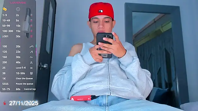 Sebax Young online show from November 2025 08:55:01 PM