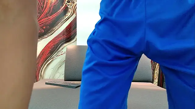 Snapshot of simondwayne chatting on February 2026 09:37:02 PM simondwayne online show from February 2026 09:37:02 PM