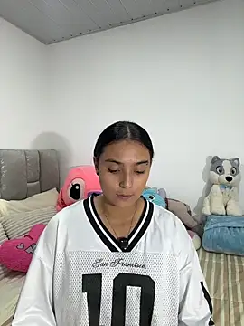 nicolexxaleja online show from February 2026 09:30:02 PM