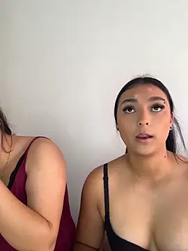 nicolexxaleja online show from July 2026 01:04:02 PM