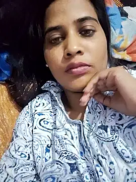 cute radhikaa online show from May 2026 11:16:01 AM
