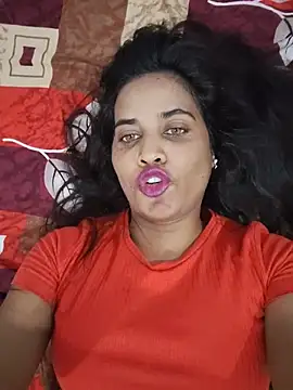 cute radhikaa online show from July 2026 06:33:01 PM