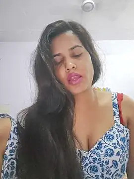 cute radhikaa online show from July 2026 11:03:02 AM