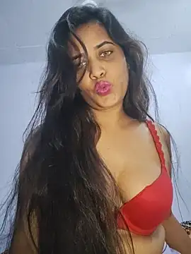 cute radhikaa online show from July 2026 10:35:02 AM
