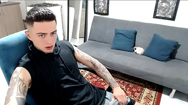 santii ss online show from November 2025 01:17:01 AM