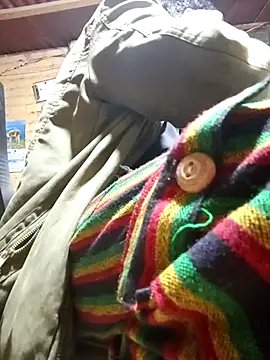 Snapshot of LecheDeSoya666 chatting on October 2025 03:13:02 AM LecheDeSoya666 online show from October 2025 03:13:02 AM