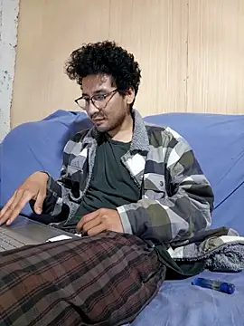 Snapshot of LecheDeSoya666 chatting on November 2025 05:29:02 AM LecheDeSoya666 online show from November 2025 05:29:02 AM